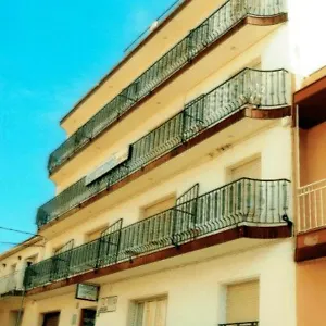  Guest house Can Pau Spain